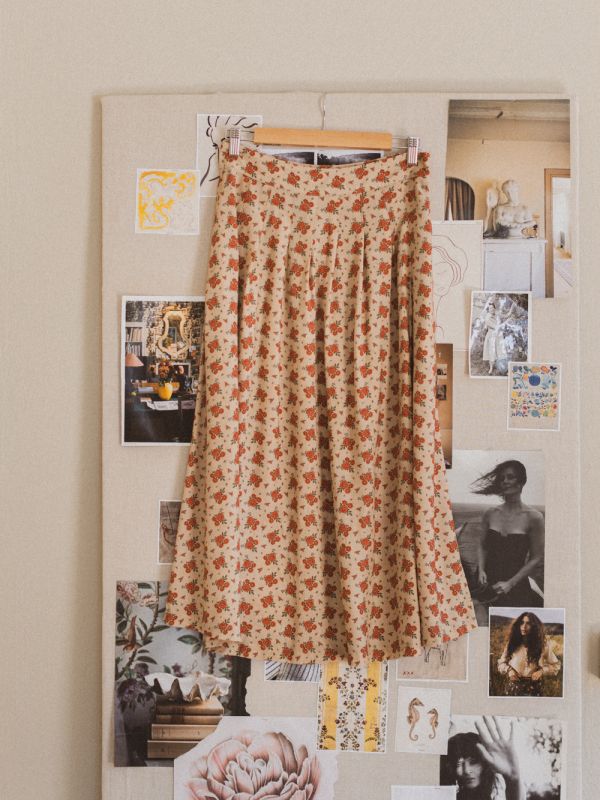 Astrid Kjol Vinterblom Beige